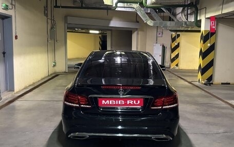 Mercedes-Benz E-Класс, 2014 год, 1 380 000 рублей, 6 фотография