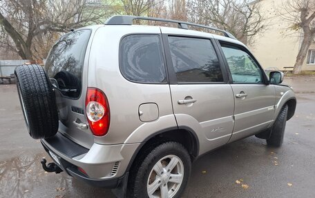 Chevrolet Niva I рестайлинг, 2014 год, 665 000 рублей, 5 фотография