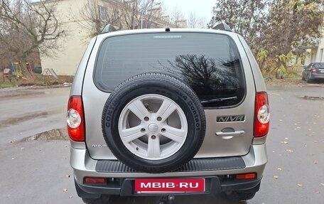 Chevrolet Niva I рестайлинг, 2014 год, 665 000 рублей, 7 фотография