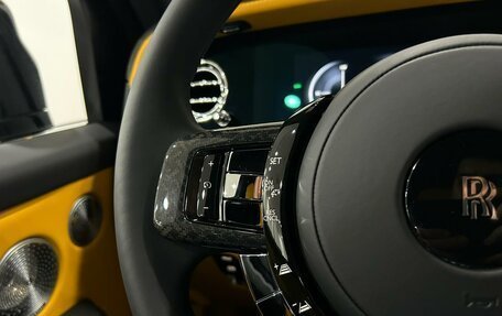 Rolls-Royce Cullinan, 2025 год, 77 990 000 рублей, 19 фотография