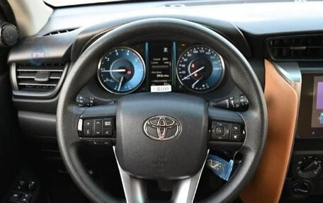 Toyota Fortuner II, 2025 год, 5 250 000 рублей, 7 фотография