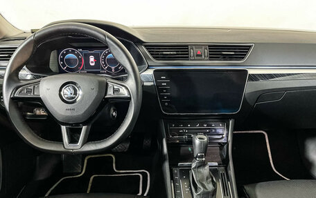 Skoda Superb III рестайлинг, 2024 год, 3 600 000 рублей, 12 фотография