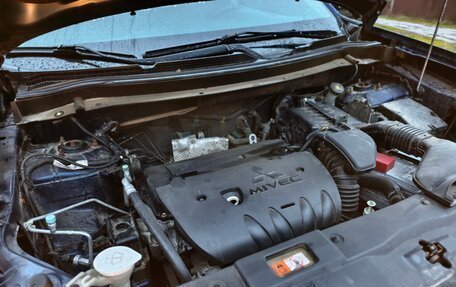 Mitsubishi Outlander III рестайлинг 3, 2013 год, 1 100 000 рублей, 4 фотография