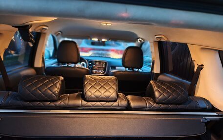 Mitsubishi Outlander III рестайлинг 3, 2013 год, 1 100 000 рублей, 11 фотография