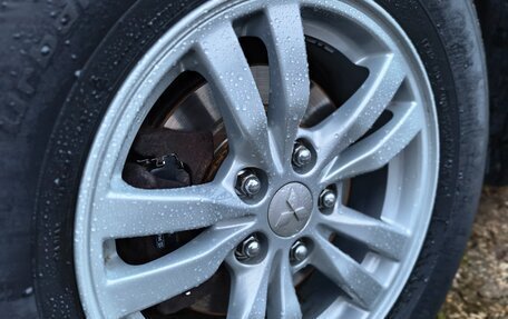 Mitsubishi Outlander III рестайлинг 3, 2013 год, 1 100 000 рублей, 5 фотография