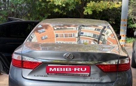 Lexus ES VII, 2014 год, 1 700 000 рублей, 14 фотография