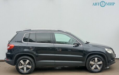 Volkswagen Tiguan I, 2011 год, 890 000 рублей, 4 фотография
