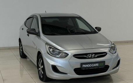 Hyundai Solaris II рестайлинг, 2012 год, 750 000 рублей, 3 фотография