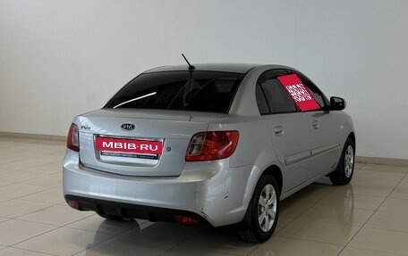KIA Rio II, 2011 год, 635 000 рублей, 4 фотография