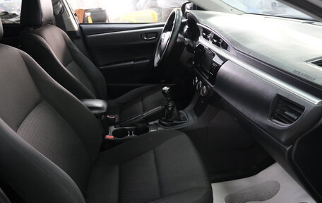 Toyota Corolla, 2013 год, 1 079 000 рублей, 21 фотография