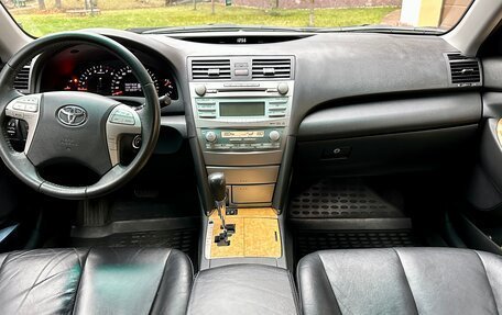 Toyota Camry, 2007 год, 1 550 000 рублей, 5 фотография