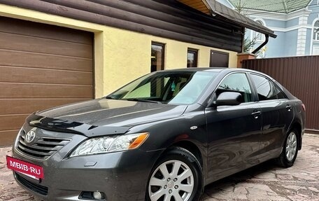 Toyota Camry, 2007 год, 1 550 000 рублей, 3 фотография