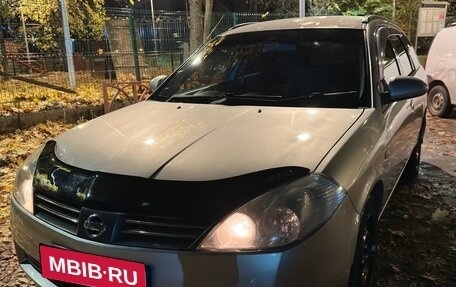 Nissan Wingroad III, 2003 год, 300 000 рублей, 2 фотография