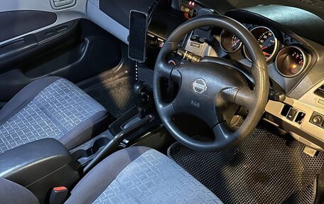 Nissan Wingroad III, 2003 год, 300 000 рублей, 15 фотография