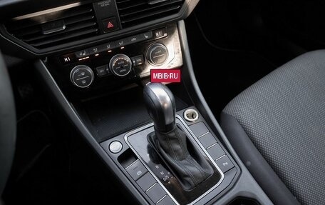 Volkswagen Jetta VII, 2019 год, 1 878 000 рублей, 8 фотография