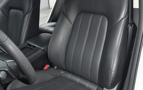 Mazda 6, 2019 год, 2 650 000 рублей, 13 фотография