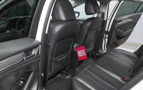Mazda 6, 2019 год, 2 650 000 рублей, 16 фотография