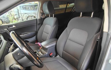 KIA Sportage IV рестайлинг, 2019 год, 2 340 000 рублей, 2 фотография