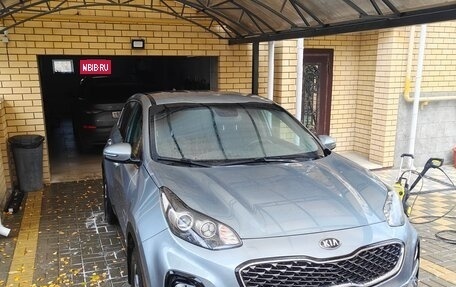 KIA Sportage IV рестайлинг, 2019 год, 2 340 000 рублей, 3 фотография
