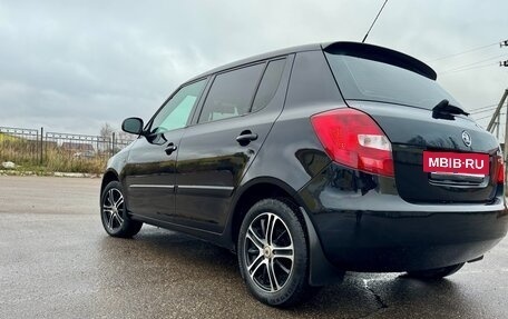 Skoda Fabia II, 2010 год, 650 000 рублей, 11 фотография