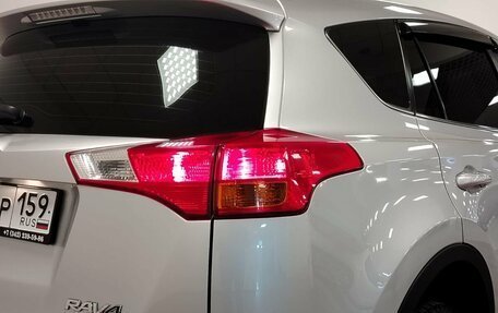 Toyota RAV4, 2013 год, 1 948 000 рублей, 18 фотография