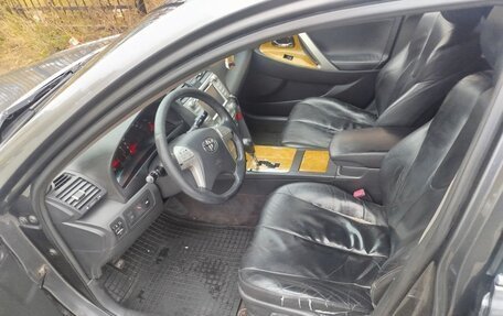 Toyota Camry, 2006 год, 650 000 рублей, 4 фотография