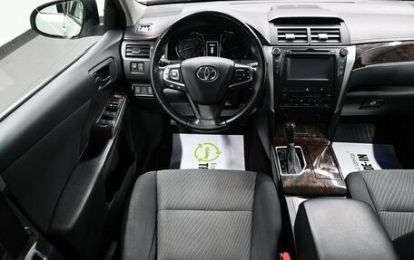 Toyota Camry, 2016 год, 2 245 000 рублей, 12 фотография