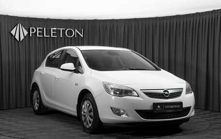 Opel Astra J, 2011 год, 730 000 рублей, 2 фотография