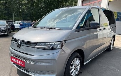 Volkswagen Multivan, 2021 год, 4 300 000 рублей, 1 фотография