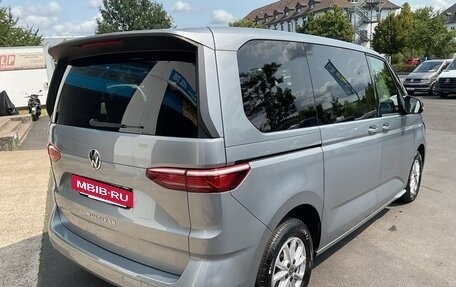 Volkswagen Multivan, 2021 год, 4 300 000 рублей, 4 фотография