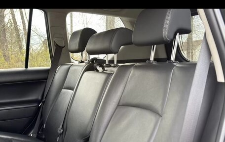 Toyota Land Cruiser Prado 150 рестайлинг 2, 2015 год, 3 600 000 рублей, 23 фотография