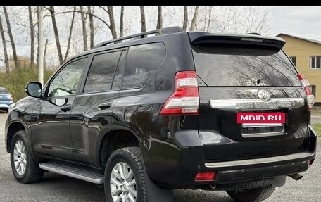 Toyota Land Cruiser Prado 150 рестайлинг 2, 2015 год, 3 600 000 рублей, 11 фотография