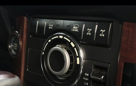 Toyota Land Cruiser Prado 150 рестайлинг 2, 2015 год, 3 600 000 рублей, 29 фотография