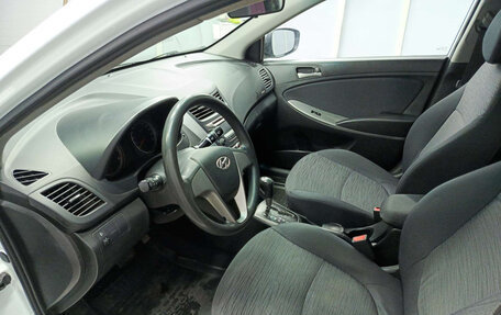 Hyundai Solaris II рестайлинг, 2016 год, 960 000 рублей, 16 фотография