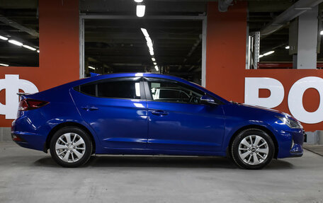 Hyundai Elantra VI рестайлинг, 2019 год, 1 205 000 рублей, 4 фотография