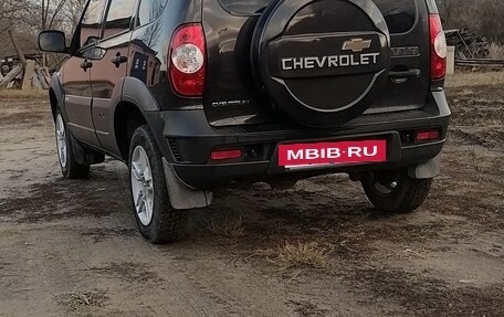 Chevrolet Niva I рестайлинг, 2018 год, 695 000 рублей, 7 фотография