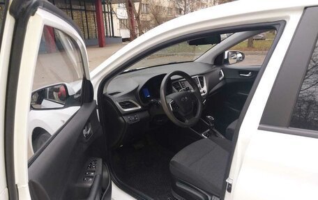 Hyundai Solaris II рестайлинг, 2021 год, 1 539 000 рублей, 10 фотография