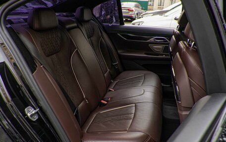 BMW 7 серия, 2016 год, 4 600 000 рублей, 8 фотография