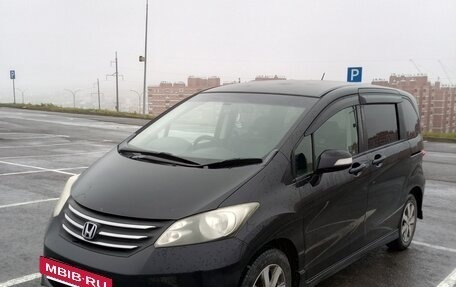 Honda Freed I, 2009 год, 1 050 000 рублей, 13 фотография