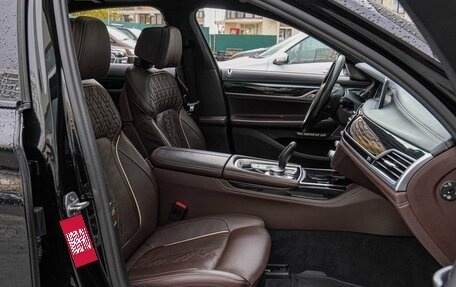 BMW 7 серия, 2016 год, 4 600 000 рублей, 9 фотография