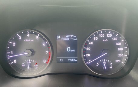 Hyundai Solaris II рестайлинг, 2018 год, 1 700 000 рублей, 8 фотография