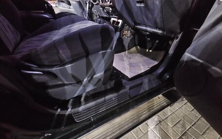 Toyota Land Cruiser Prado 90 рестайлинг, 1999 год, 1 280 000 рублей, 13 фотография