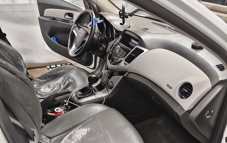 Chevrolet Cruze II, 2012 год, 650 000 рублей, 7 фотография