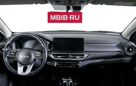 KIA K3, 2024 год, 2 290 000 рублей, 13 фотография