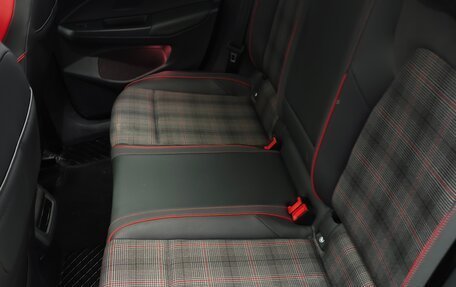 Volkswagen Golf GTI, 2021 год, 4 250 000 рублей, 15 фотография