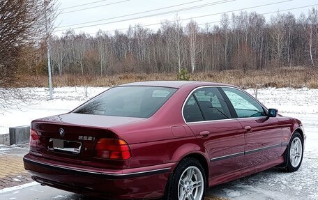 BMW 5 серия, 1998 год, 850 000 рублей, 12 фотография