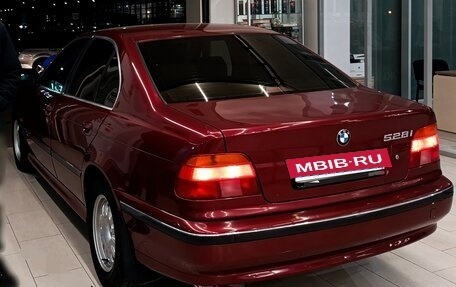 BMW 5 серия, 1998 год, 850 000 рублей, 15 фотография