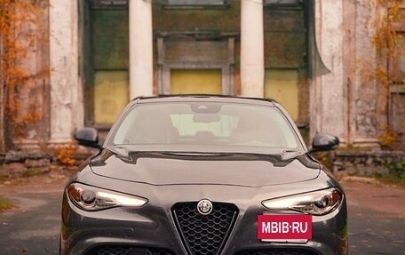 Alfa Romeo Giulia II, 2021 год, 2 800 000 рублей, 2 фотография