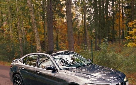 Alfa Romeo Giulia II, 2021 год, 2 800 000 рублей, 17 фотография