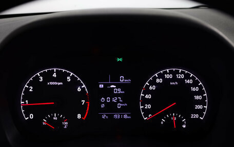 Hyundai Solaris II рестайлинг, 2018 год, 849 000 рублей, 11 фотография